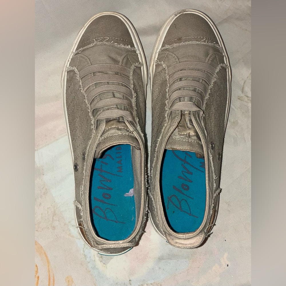 Blowfish Women’s Casual Tan Sneakers - Picture 4 of 7